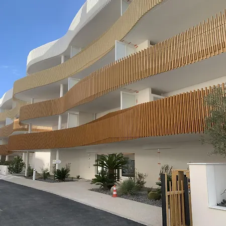 Apartment Spacieux Dans Avec Piscine *
