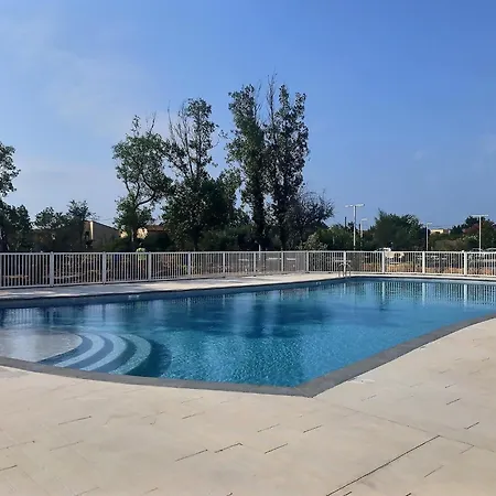 Spacieux Dans Avec Piscine Serignan