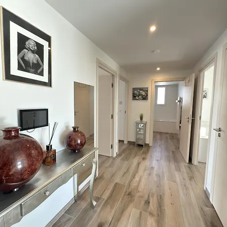 Apartment Spacieux Dans Avec Piscine *