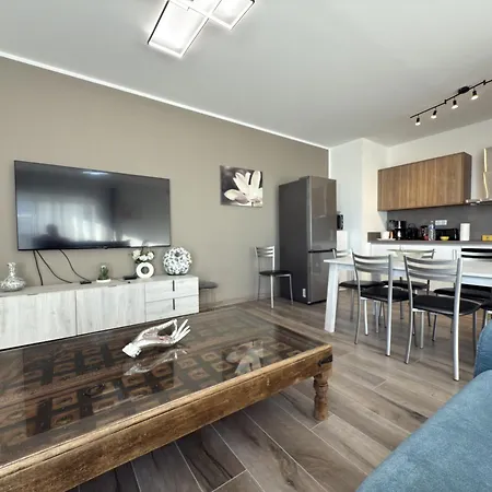 Apartment Spacieux Dans Avec Piscine *